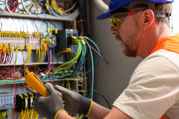 Best Emergency Electrical Repair  in Mustang, OK