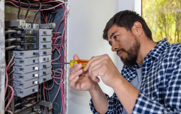 Best Circuit Breaker Repair  in Mustang, OK